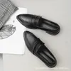 Casual Shoes Spring And Autumn Black Pointed British Style Loafers