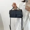 Trend Flap Shoulder Bag Luxury Women Crossbody Tote Läder Liten Square Crossbody Bag Female Retro France Handbag Messenger Sac
