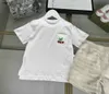 Varumärke Baby Tracksuits Summer Girls T-shirt Suit Kids Designer Kläder STORLEK 100-150 cm broderad Cherry T-shirt och shorts 24mar