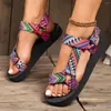 Casual Shoes Low Heel Sandals For Women2024 Summer Rubber Ladies Fashion Open Ted One-Line spänne Kvinnor