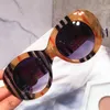 Sonnenbrille Neue Mode Große Runde Rahmen Bunte Streifen Sonnenbrillen für Frauen Markendesigner Schwarze Sonnenbrillen für Frauen Showcase Shadow J240330