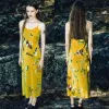 Abito sottoveste da donna vintage con stampa di fiori e uccelli stile corte Abito estivo con cinturino in seta lavaggio sabbia con taglio obliquo giallo senape