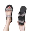 Pantofole Boho Sandali estivi da donna Paillettes Beach Infradito femminili Scarpe con tacco basso da donna per il 2024 Zeppa con plateau