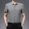 Chemises habillées pour hommes Été en hommes Vêtements à manches courtes imprimé solide décontracté lâche col rabattu bouton mode mince vintage hauts chemise