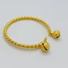 Bangle Yellow Gold Plated Double Bells Twisted Cuff Bangles Armband för kvinnor Arvband Pulsera Femme Trendy smycken Tillbehör