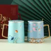 Tazas Taza de cerámica de estilo chino con estampado de flores Tazas de té florales vintage Manijas Regalos para el día de la madre del año