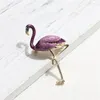 Brosches design röd emalj stift flamingo fågel kvinnor män metall djur brosch stift bankett broche barn gåva halsduk