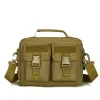 Borse Borsa a tracolla per esterni Borsa a tracolla tattica multifunzionale per ricarica USB Borsa a tracolla militare mimetica Zaino da viaggio