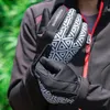 Rockbros Guantes de bicicleta de invierno Pantalla táctil Termal Flana Trepada Esquí Guantes para bicicletas Hombres Mujeres Guantes de ciclismo calientes a prueba de viento