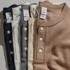 Autunno e inverno americano retrò 260g waffle lavorato a maglia colletto Henry maglietta moda uomo maniche lunghe allentate casual che toccano il fondo 240318