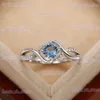 Pierścienie opaski Huitan 2022 Nowoczesne design damskie pierścionki ślubne urocze niebieska cyrkon sześcienna Wysokiej jakości srebrny pierścionek zaręczynowy biżuteria T240330