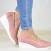 Casual Schoenen 2024 Vrouwen Wiggen Vrouw Sneakers Slip Op Vrouwelijke Holle Ademende Zapatillas Mujer Dames