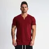 Letnie przyjazdy v szyja Mężczyźni z krótkim rękawem T Shirt Slim Fit Fashion Tshirt Chudy Casual Gym Fitness 240321