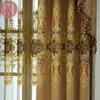 Luksusowe brązowe złoto haftowane zagęszczone chenille Blackout Sheer zasłony do salonu Sypialnia Ekran okna Niestandardowe Villa Valance Sheer Curtains 240321