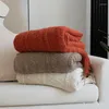 Blankets Geometric Figure Knitted Blanket Solid Color Waffle Embossed Nordic Sofa Bed Decorative Office Nap