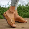 Pantoufles 2023 nouvelles chaussures pour femmes de base de haute qualité Rome dames décoration en métal sandales à talons compensés femme Zapatos H240328LXY7
