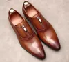 Moda mężczyzn biznesowych garnituru sukienne buty brytyjskie impreza ślubna buty ślubne ręcznie robione swobodne mokasyny w krowiu oryginalne skórzane Oxfords mieszkania formalne biurowe buty
