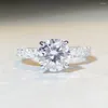 Bagues de cluster WUIHA Solide 925 Sterling Silver Round 9MM GRA Moissanite Diamond Bague de fiançailles de mariage pour femmes Cadeau d'anniversaire Fine