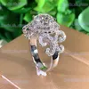 Band Rings Huitan Aesthetic Design Womens Wedding Rings with Brilliant Cubic Zirconia Stone Gracieful Proposal Engage Rings Fashion Smycken T240330