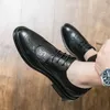 Casual Schuhe Marke Männer Business Lace-up Leder Kleid Walking Licht Atmungsaktive Loafer Pu Schwarz