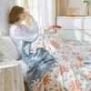 Filtar Europeiska bomullsfiltar och kastar soffa Thandduk av hög kvalitet Summer Cool Quilt Soft Leisure för sängar Boho Bedstrålning