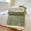 Filtar tjockt korallfleece facecloth lambool filt tupplur soffa kontor sjal luftkonditionering vuxna barn