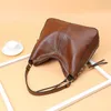 Hobo Bag Leather Women Handbags Female Leisure Shoulder Bags Fashion Purses Vintage Bolsas Large Capacity Tote Bag Versatile Messenger Wcfm