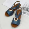 بيع النسائية أحذية الصيف Flop Flop Flop for Women Fashion Adultsile Clope Heel Mom Silled Saled Sandals Disual Discal 240228