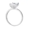Pierścienie ślubne Urmylady 4ct Emerald Moissanite Pierścień S925 Sterling Sliver Pleated 18 -krotnie białe złoto obrączki zaręczynowe dla kobiet 24329