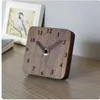 Horloges de table Creative Horloge en bois massif Pendule Noyer Simple Bureau Placé Chambre Silencieuse