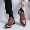 Chaussures habillées Vintage homme formel en cuir marron pour hommes à lacets Oxfords mâle fête de mariage bureau affaires chaussures décontractées A66