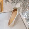 Chaussures décontractées paillettes cristal nœud papillon bande Loe talon femme élégant bout pointu strass mariage métal Bling Bow pompes