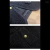 Женские куртки Черный укороченный твид для женщин Шерстяные пальто в студенческом стиле Дизайнерские нишевые топы 2024 Осенняя однотонная короткая одежда с карманами