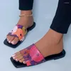 Sandali 2024 Pantofole da donna colorate alla moda, punta aperta, spiaggia casual