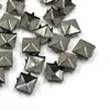 100pcs Square rebites Studs pretos pirâmides pirâmides rebite punk rock punk stud sloth cutrines artesanato de garra metal pregos para couro