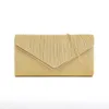 Designer Luxury Fashion Diamond Clutch Bags Summer New Wrinkle V Hardware Evening Present Bag Handbag Fashion V Hardware Handväska