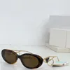 Modedesign, kleine ovale Sonnenbrille, Acetatrahmen, Metallbügel, einfache und stilvolle Outdoor-UV400-Schutzbrille mit exquisitem Anhänger