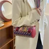 Nya kvinnor Tassel Bag Crossbody Fi Bohemian Ethnic Style Color Brodery Line Cylinder Girls Bag Satchel Bag axel 75TV#