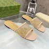 Designer Dames Nieuwe stijl Slippers Effen kleurendruk ventileren Sandaal huis slipper hoge hakken sandaal dragen strand Zomer Platte koelte Slipper maat 35-42