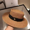 Szerokie brzegowe czapki wiadra letnia słoma kapelusz 2024 Nowy płaski francuski elegancki elegancki wakacje na świeżym powietrzu H240330