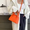 La nouvelle couleur bonbon populaire fille couleur pure motif losange portable sac de selle Shell décontracté m88O #