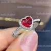 Anéis de banda moda luxo vermelho cristal coração anel prata branco cz pedra anel de noivado das mulheres festa de casamento jóias presentes t240330