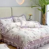 Sängkläder sätter fyrdelar bomullshushållens flounce täcke täcke avancerad enklare koreansk stil växtblomma tryckfärgning