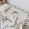 Moda bebê travesseiro de algodão respirável macio nascido bebê bordado urso dos desenhos animados oliver tulipa travesseiro 240321