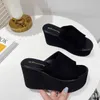 Slippers Ultra Hoge Hakken 10 Cm Pu Leer Gezellige Vrouw Schoenen Zomer 2024 Wedge Slides Outdoor Open Teen Platform sandaal H2403286JFJ