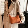 Totes Brand Designer Suede Womens Shoulder Bag Retro Lock Crossbody Bag Hobos Handbag 2023 New Winter Trend H240330