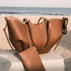 Nouveau grand sac à bandoulière en cuir véritable pour femmes 2023 Tendance Designer Simple Couleur Solide Grand Sacs fourre-tout de grande capacité Sacs à main 82TL #