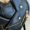 2023 Liten Crossbody Bag design hjärtformad nacke jacka form singel axelväska designer väskor lyx 25cb#