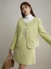 Arbetsklänningar Dushu Elegant Fresh Lady-stil Fashionabla Women's Suit 2024 Winter Slim A-Line Mini Paraply kjol Tvådelar Set Female