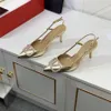 Women's Classics High Heels Designer Sandaler Metal Buckle Pointed Toe Thin Heel 4cm 6cm 8cm 10cm Summer äkta läderkvinna Bröllopsskor med dammväska 35-43